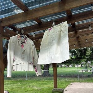 Harve Benard Women’s Suit Cream w/Floral Design Blazer 10 & Skirt 14 VINTAGE 80s